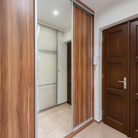 10 Min City Centre 5 People Apartment, Free Coffee Praga Exterior foto